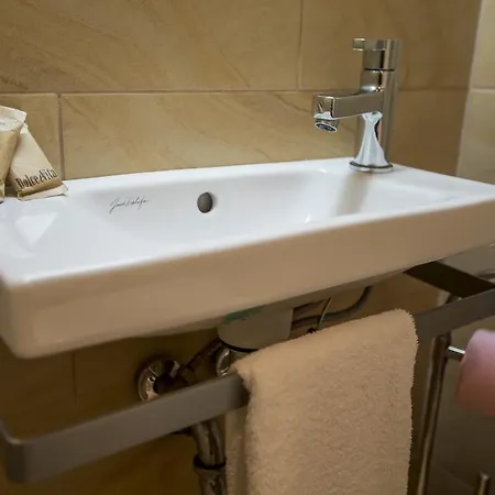 Imperial By Connexion Cannes